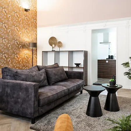 Stylish City Center Villa Tilburg Exterior photo