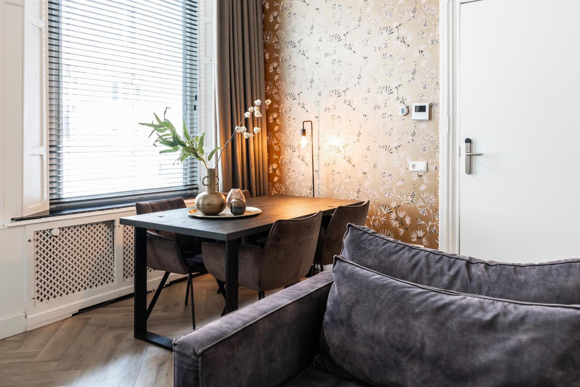 Appartement Stadsvilla Luxe 5 Sterren Appartement, Wilhelmina